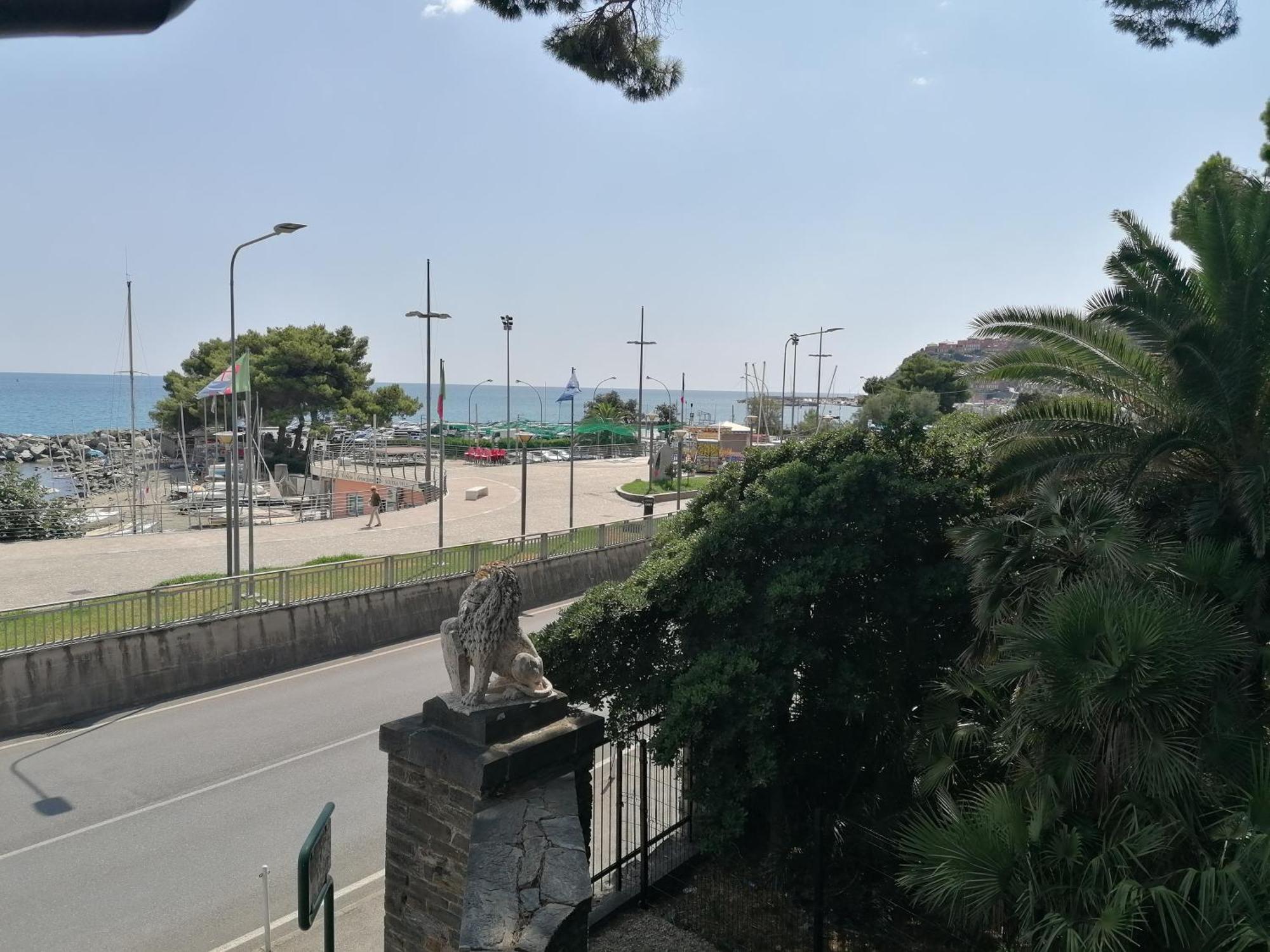 Villa Figoli Suites Arenzano Bagian luar foto