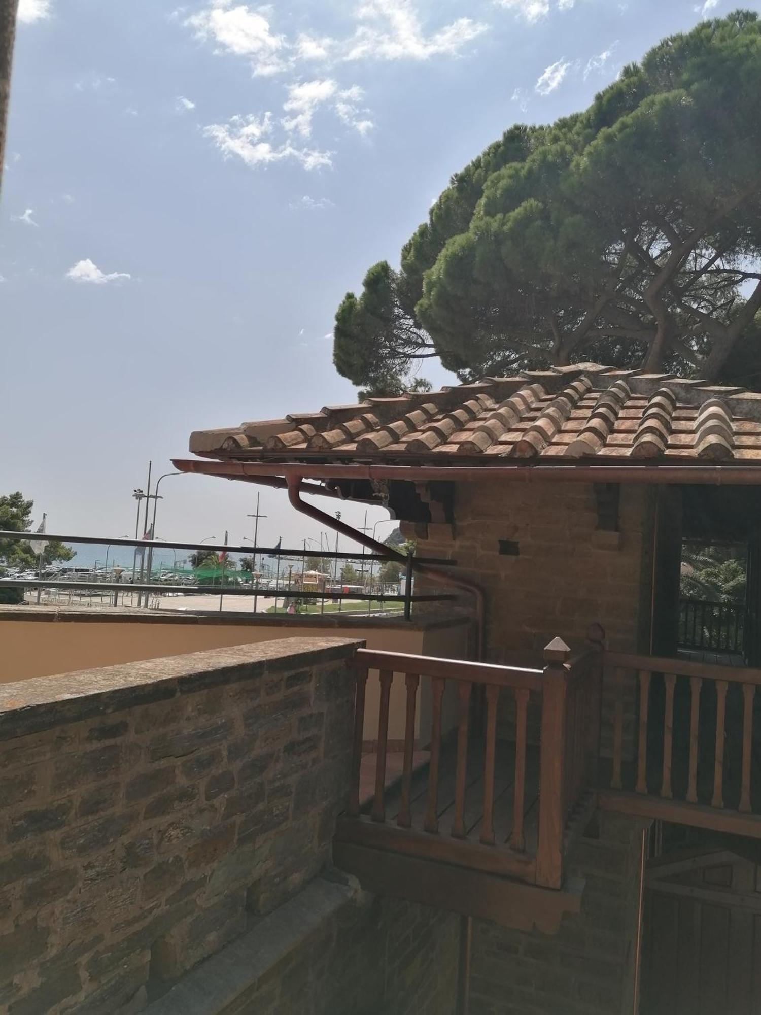 Villa Figoli Suites Arenzano Bagian luar foto